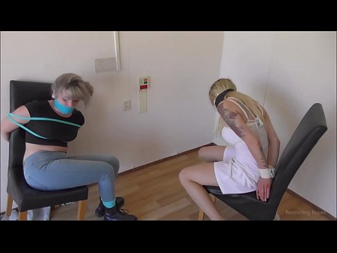 ❤️ Viciado / amarrado e amordaçado / donzela em apuros ☑ Porno vídeo em nós pt.porno-negrov.ru ❌️